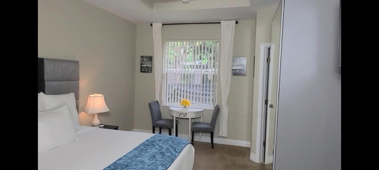 Entire private suite -private home stay Fort Lauderdale Exterior foto